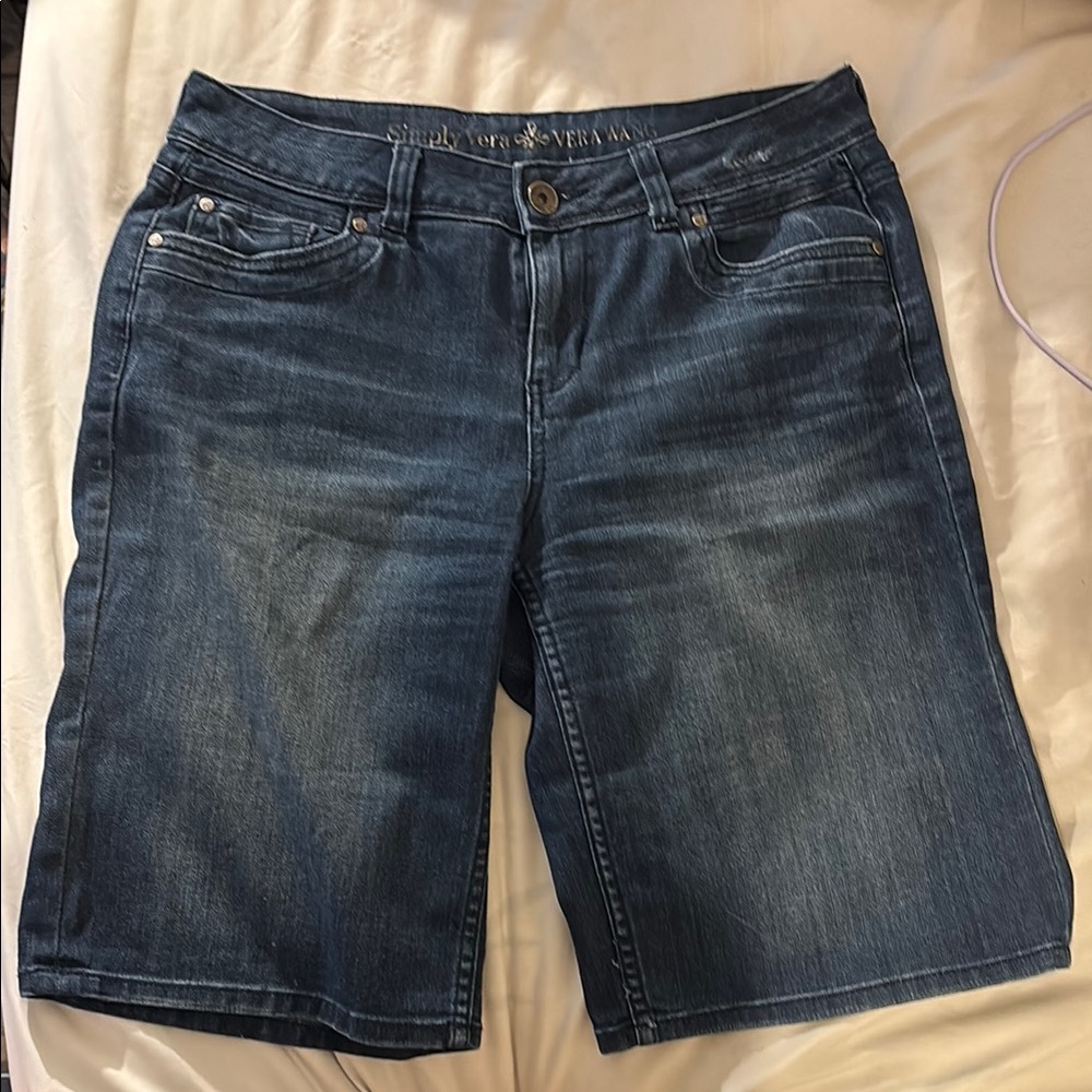 Stylish Blue Denim Women's Jean Shorts